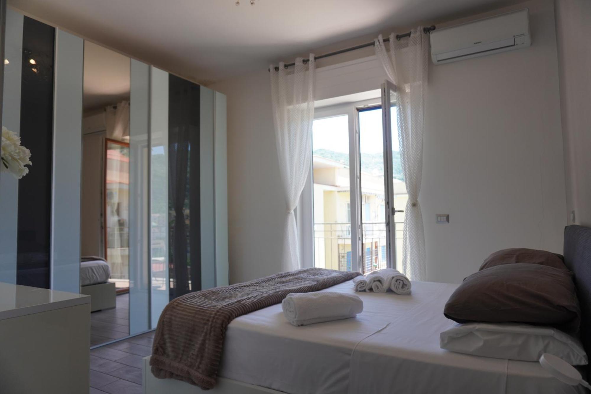 Casa Nelida, Sorrento Centre Apartment Екстериор снимка